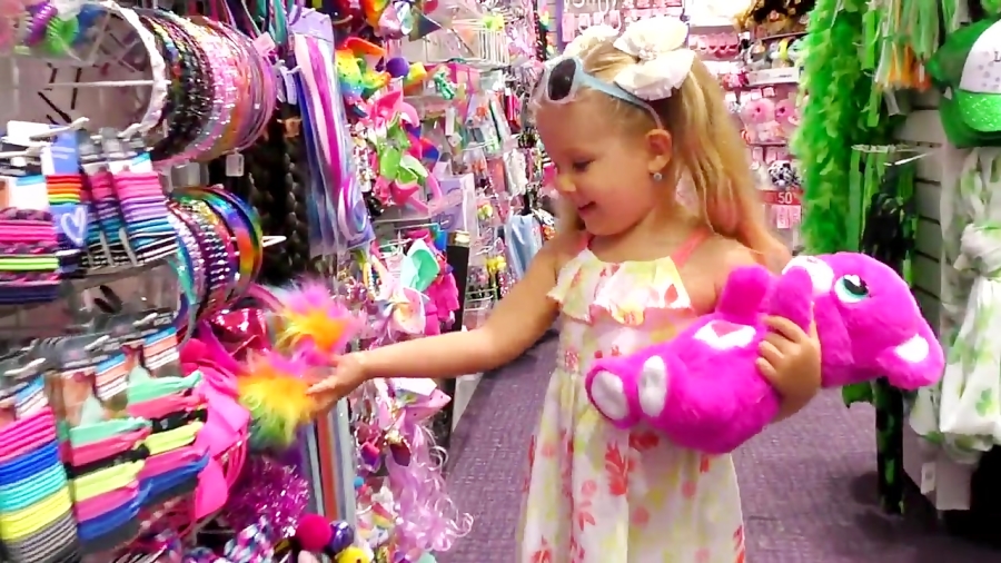 ماجراهای دیانا و روما - بازی دیانا و روما با بچه های خوب و شاد